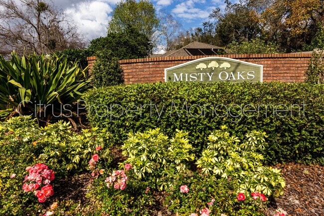 205 Red Bud Ct in Lake Mary, FL - Foto de edificio - Building Photo