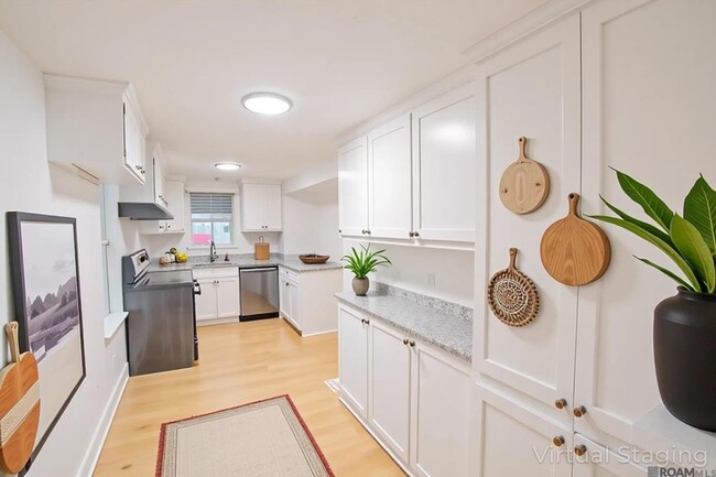 property at 30114 Oak St