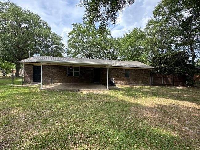 120 Katie Lynn St E in Leesburg, GA - Building Photo - Building Photo