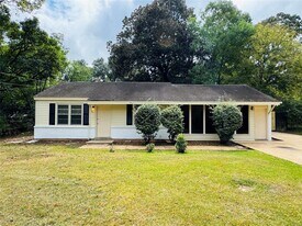 4228 Hickory Dr in Montgomery, AL - Building Photo