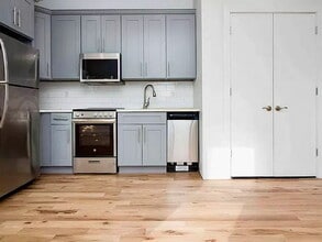 172 Veronica Pl in Brooklyn, NY - Building Photo - Building Photo