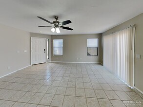 43766 Elm Dr in Maricopa, AZ - Building Photo - Building Photo