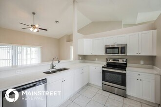 2803 64th St W in Lehigh Acres, FL - Building Photo - Building Photo