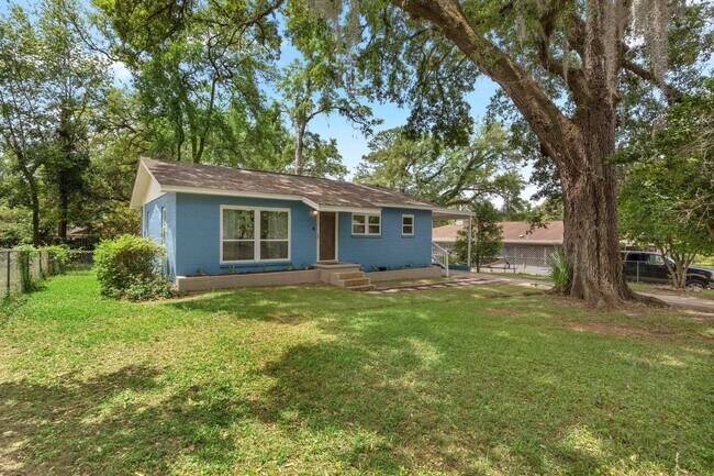 629 Dart St in Tallahassee, FL - Building Photo - Building Photo