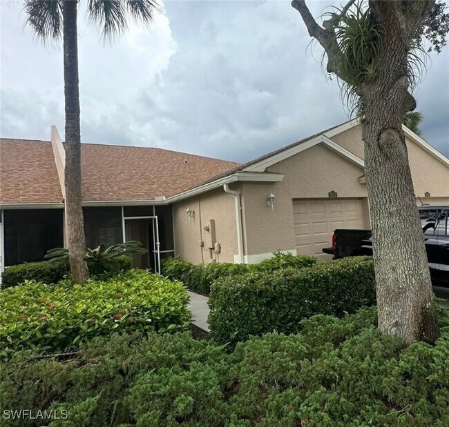 1705 Morning Sun Ln in Naples, FL - Building Photo - Building Photo