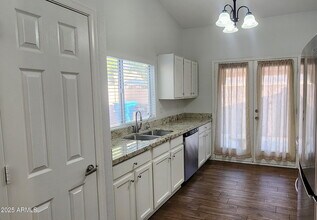 20413 N 30th Pl in Phoenix, AZ - Building Photo - Building Photo