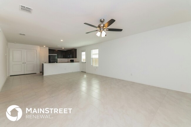 5733 Rockrose Ln in Princeton, TX - Foto de edificio - Building Photo