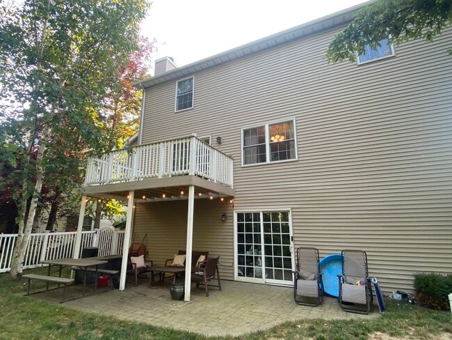 6059 Estate Dr in Erie, PA - Building Photo - Building Photo