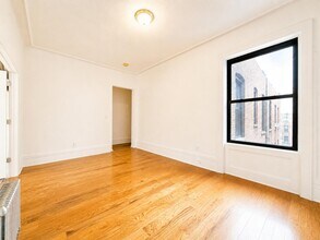 188 Claremont Ave, Unit 11 in New York, NY - Building Photo - Building Photo