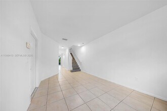 12040 SW 28th St in Miramar, FL - Building Photo - Building Photo