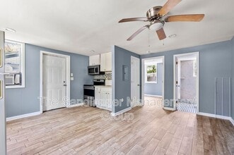 2169 Eleanor Dr in North Charleston, SC - Building Photo - Building Photo