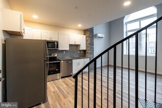 6400 Haverford Ave in Philadelphia, PA - Building Photo - Building Photo