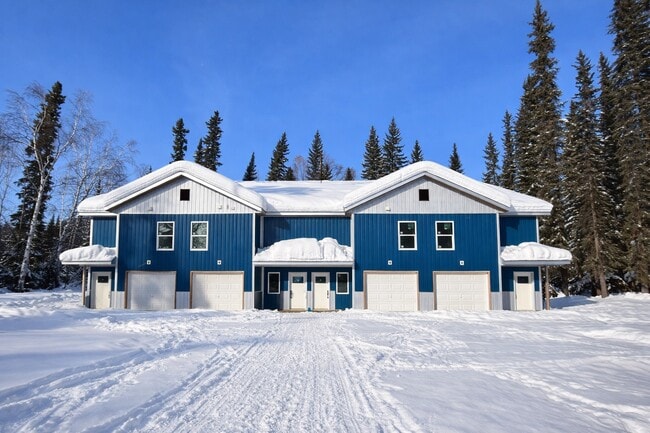 2567 Old Mission Rd in North Pole, AK - Building Photo - Building Photo