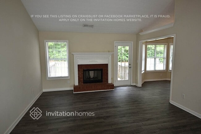 895 Lewis Ridge Cir in Lawrenceville, GA - Foto de edificio - Building Photo