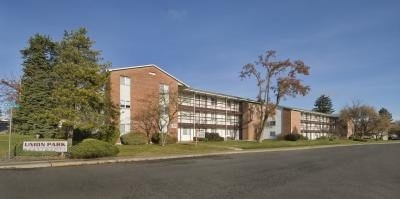 Union Park Apartments in Cheney, WA - Building Photo