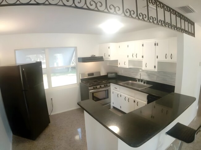 1680 6th Ave in Vero Beach, FL - Building Photo - Building Photo