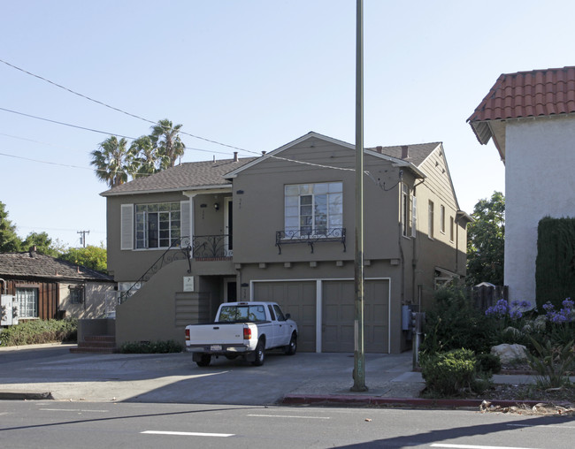 536-542 S 7th St in San Jose, CA - Foto de edificio - Building Photo