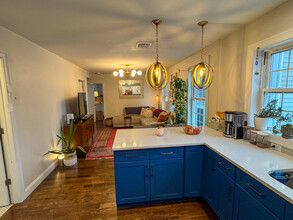 227 Brooks St in Boston, MA - Building Photo - Building Photo