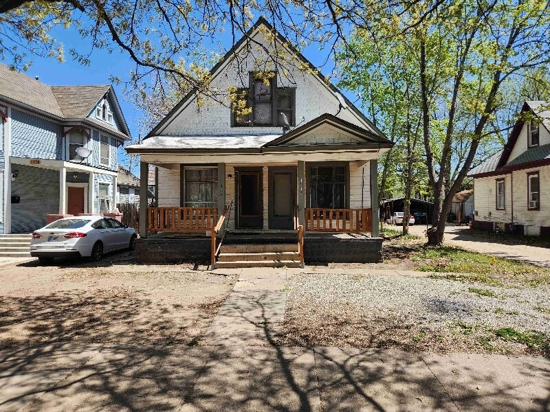 1316 N Market St in Wichita, KS - Building Photo