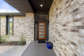 6002 Mt Bonnell Rd in Austin, TX - Building Photo - Building Photo