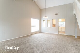 11031 Hidden Bend Dr in Houston, TX - Building Photo - Building Photo