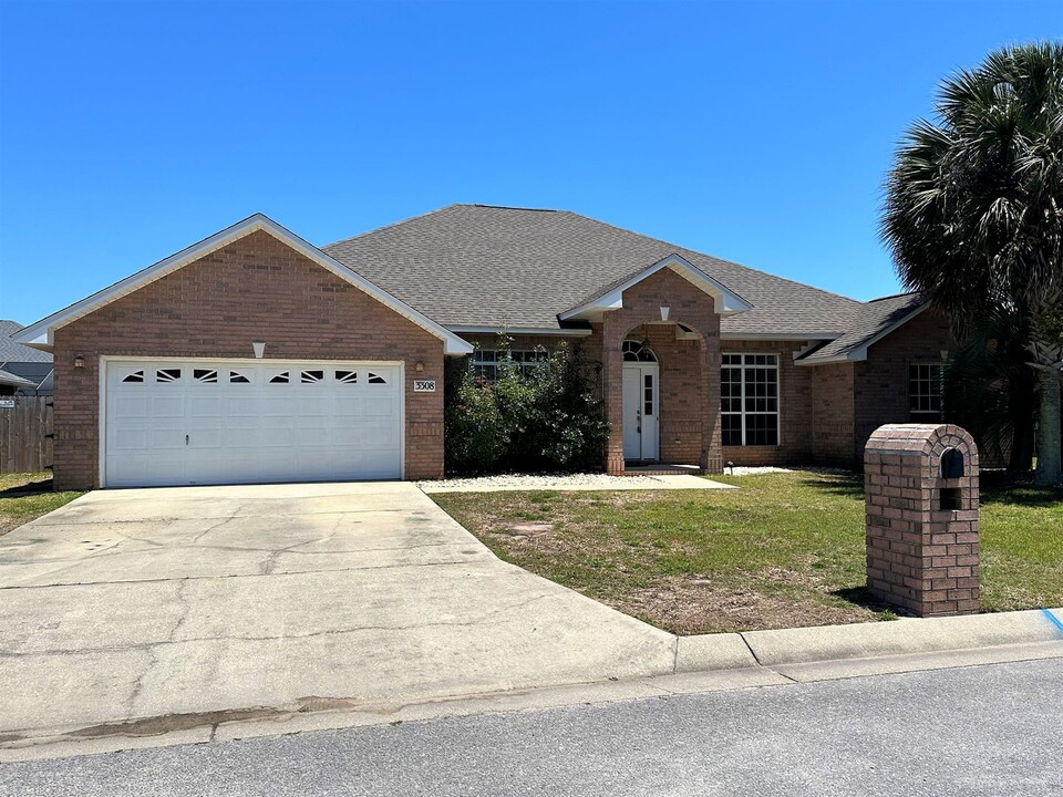 3308 Pitcher Plant Cir in Pensacola, FL - Building Photo