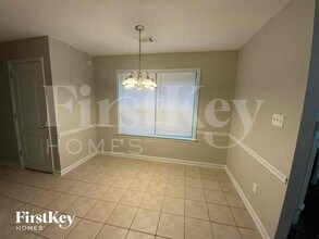 1351 Appling Rd in Cordova, TN - Building Photo - Building Photo