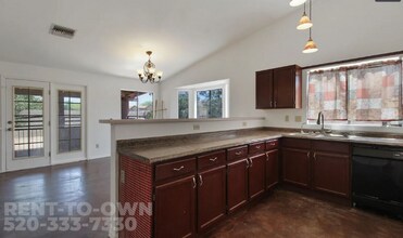 4620 W Bluebell Way in Tucson, AZ - Building Photo - Building Photo