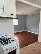 533 Vernon Ave, Unit 533 Indiana upper back ap in Venice, CA - Foto de edificio - Building Photo