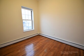 164 North Beacon St, Unit 1 in Boston, MA - Building Photo - Building Photo