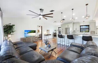 1810 NW 17th St in Cape Coral, FL - Building Photo - Building Photo