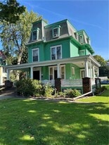 401 Maple Ave in Elmira, NY - Building Photo