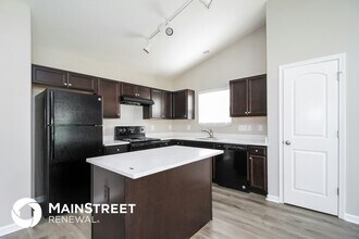 173 Konnoak Village Cir in Winston-Salem, NC - Building Photo - Building Photo