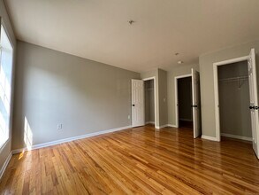670 Boston Post Rd in Milford, CT - Building Photo - Building Photo