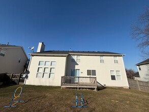 5495 Chapel Hill in Gurnee, IL - Building Photo - Building Photo