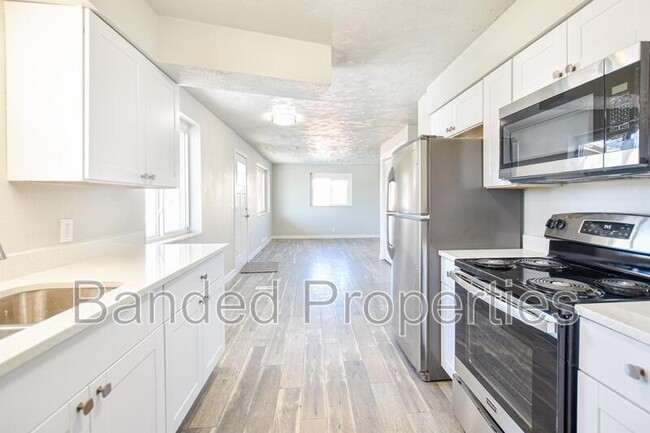 property at 34 N Terrace Dr