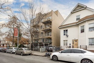 145 Kenilworth Pl in Brooklyn, NY - Building Photo