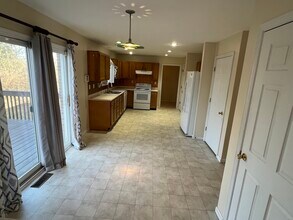 5795 Reserve Ct in Fairfield, OH - Building Photo - Building Photo