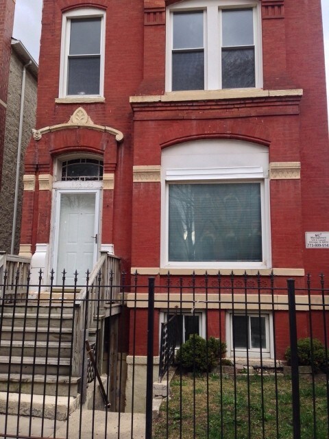 125 S Leavitt St-Unit -1 in Chicago, IL - Building Photo