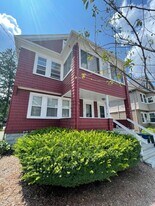 15 Irvington Rd, Unit 1 in Somerville, MA - Building Photo