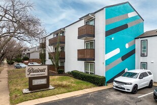 The Prescott in Dallas, TX - Building Photo