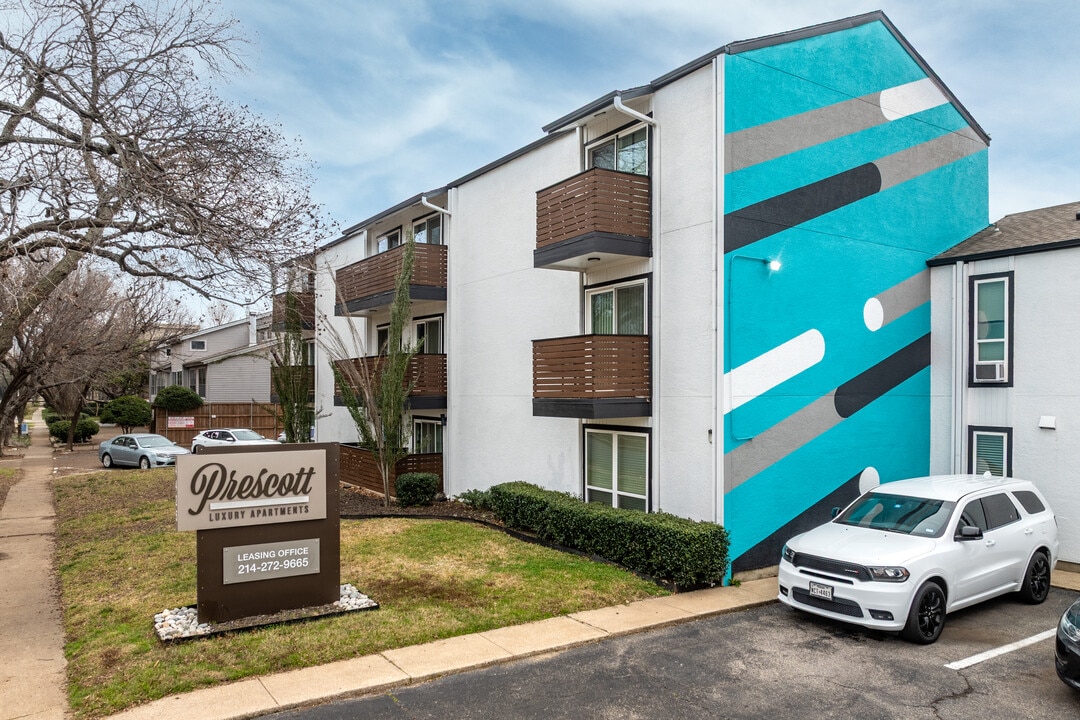 The Prescott in Dallas, TX - Building Photo