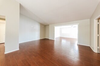 601 W Wescott Dr in Phoenix, AZ - Building Photo - Building Photo