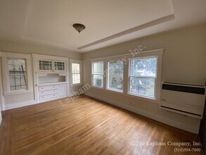 336 40th St in Oakland, CA - Building Photo - Building Photo