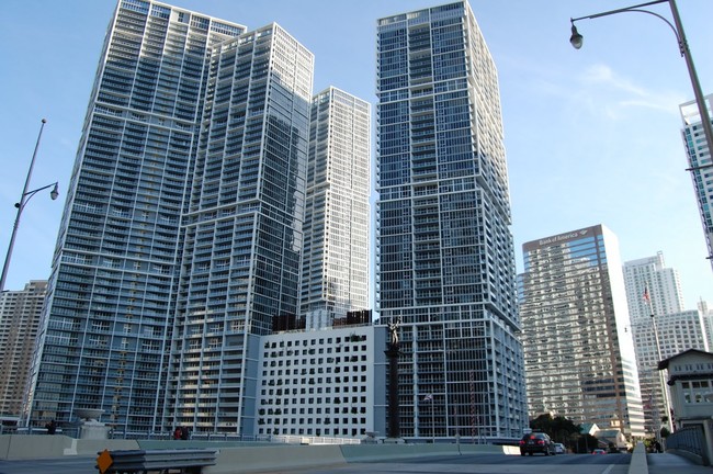 Icon Brickell Tower 2 in Miami, FL - Foto de edificio - Building Photo