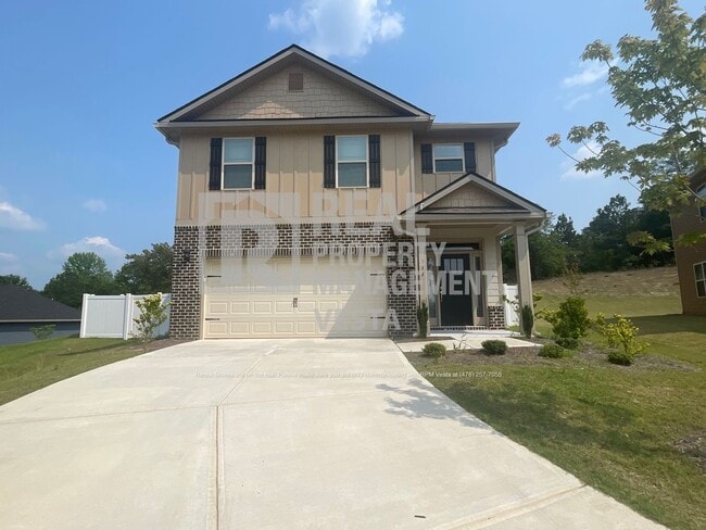 property at 514 Southern Oaks Dr