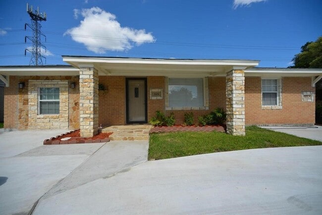 property at 3309 Sunbeam St