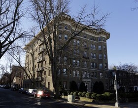The Biltmore Apartments in Washington, DC - Foto de edificio - Building Photo