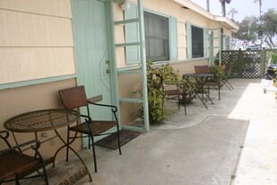 745 San Fernando Pl, Unit 745 1/2 Apartments