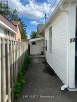 39 Frankton Crescent in Toronto, ON - Building Photo